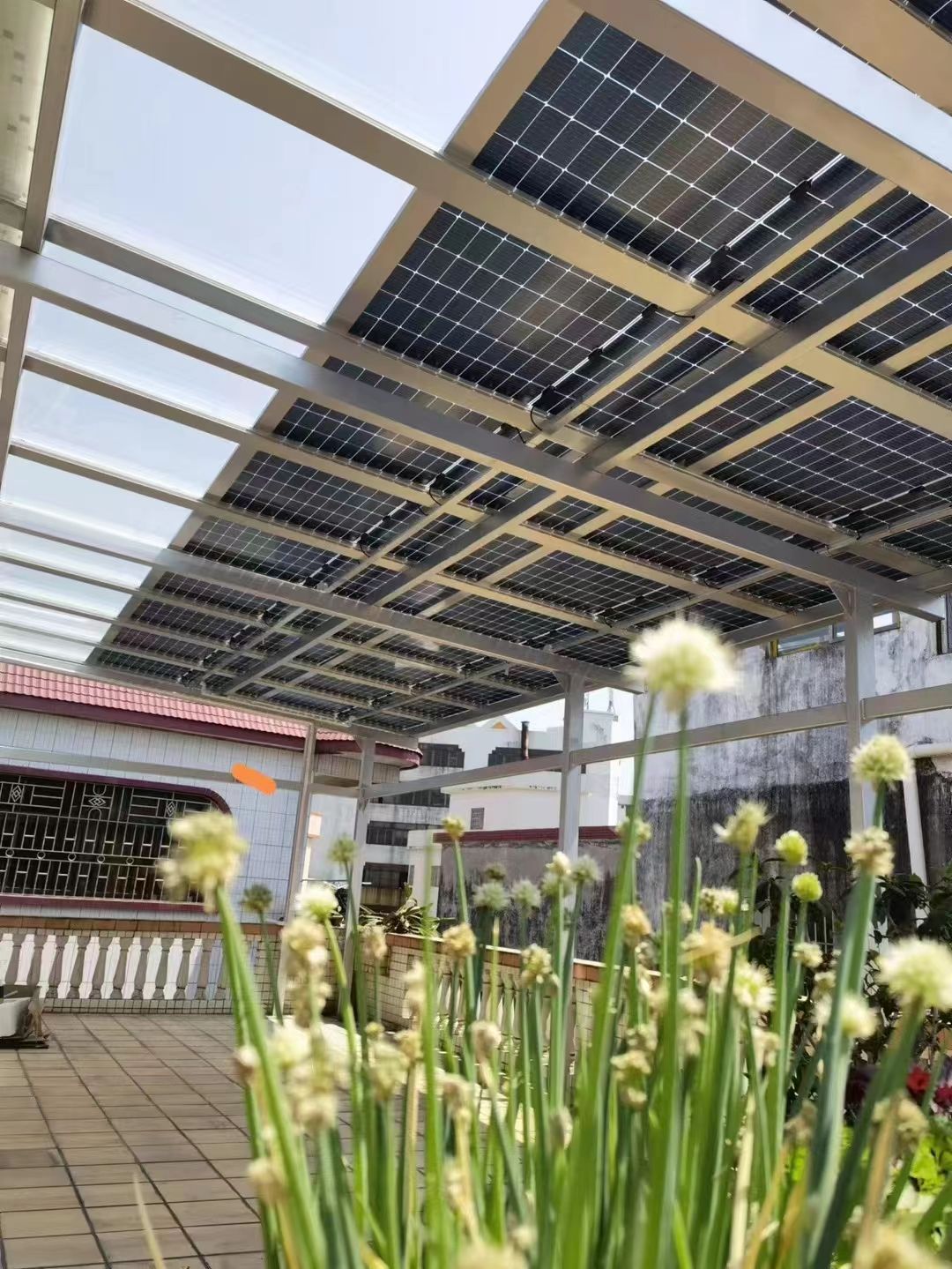 牡丹江别墅家用屋顶太阳能发电系统安装